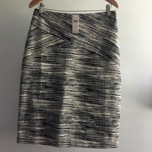 •Anthropologie• ‘Hutch’ navy & cream pencil skirt